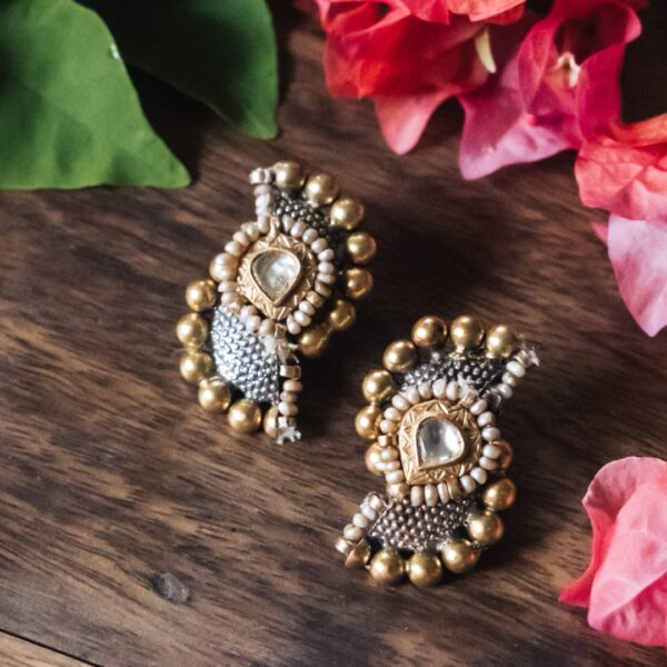 Vaibhava Earrings (EVAI13)